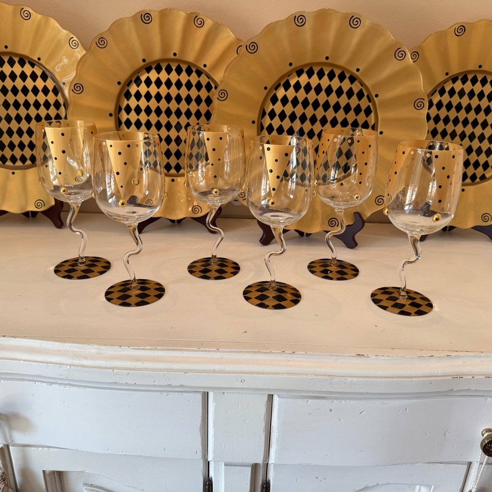 Vintage Art Deco Black Gold Harlequin Wh. Wine Glasses Twisted Stem Hand Painted